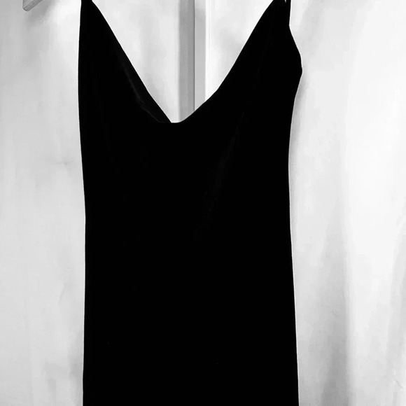 Velvet Like Spaghetti Strap Dress Size Medium Black Formal - Picture 8 of 8